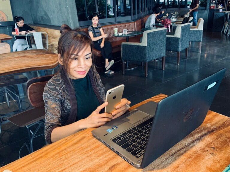 Naleng Real Work at Coffee Shop in Phnom Penh Cambodia 02